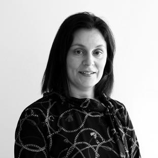 Dr.  Delfina Soares